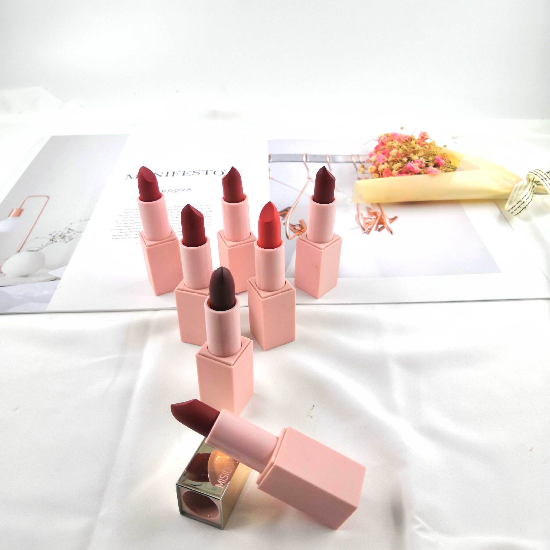 (Hàng Mới Về) Son Môi Màu Nhung Lì Dưỡng Ẩm Không Phai | BigBuy360 - bigbuy360.vn