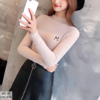 Bán sỉ Áo len chữ M