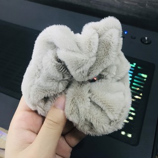 Cột tóc Scrunchies lông nhung mềm mịn dễ thương