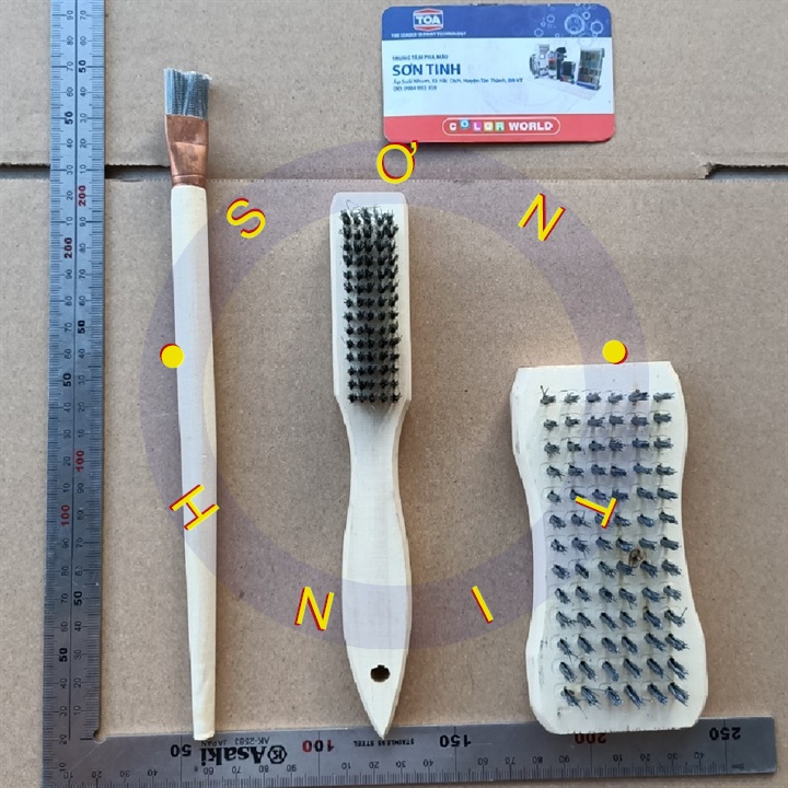 Bàn chải, cọ răng sắt