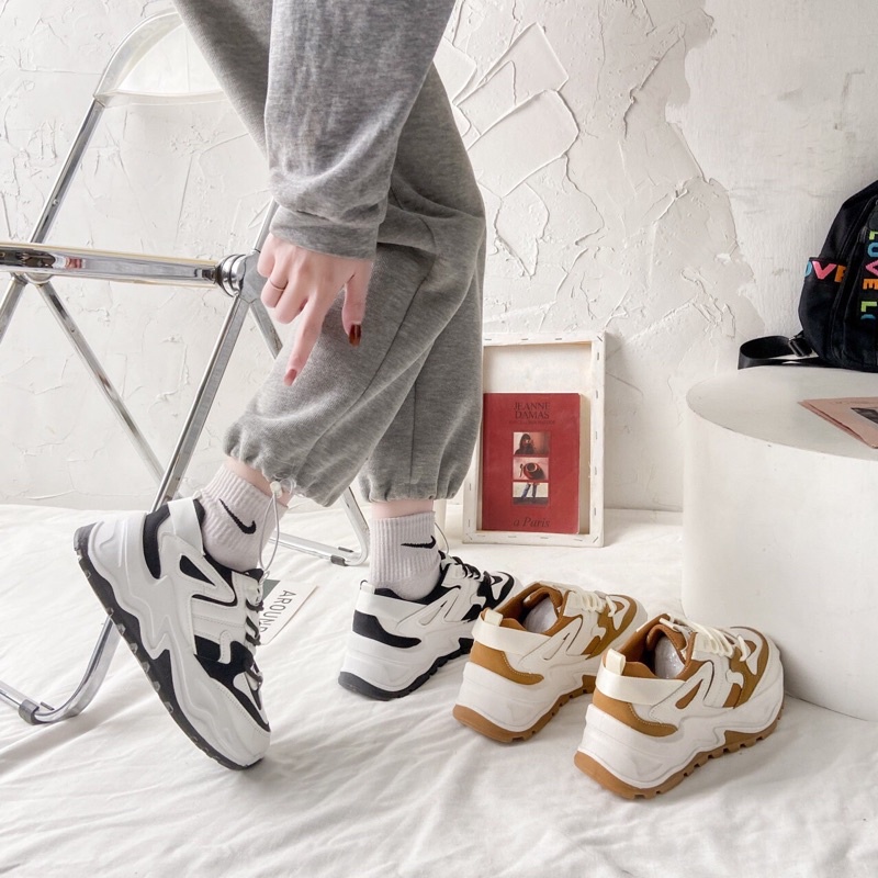 Giày thể thao nữ đế 4,5cm da Da phối màu hót 2022