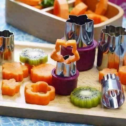 Sỉ 10 bộ khuôn tỉa 8 món ( màu ngẫu nhiên )