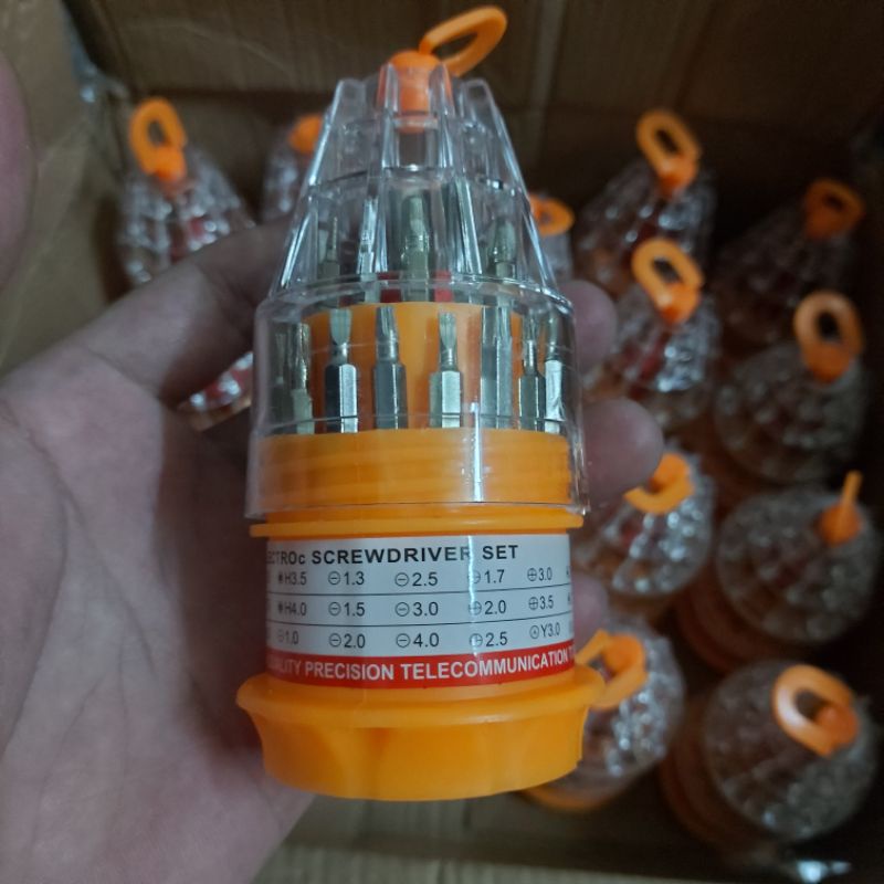 Bộ tua vit 31 đầu nhỏ gọn bỏ túi mang đi, dụng cụ cầm tay đa năng - Kho hàng sỉ Phú Thành