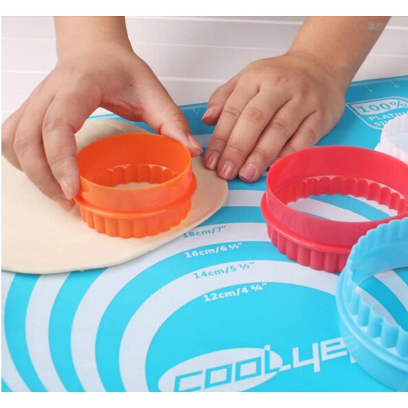 Khuôn làm bánh quy ANAEAT bằng nhựa nhiều màu sắc