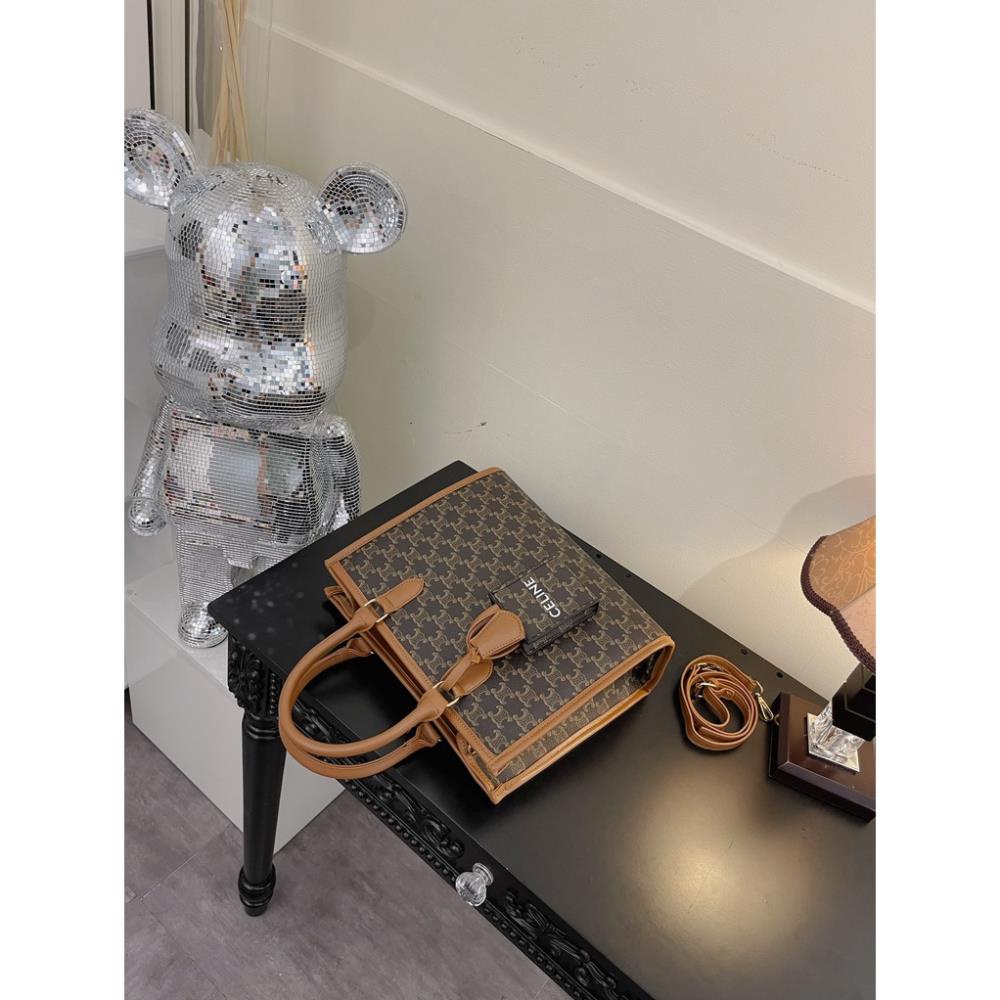 Túi du lịch có tay cầm size 35cm xinh xỉu