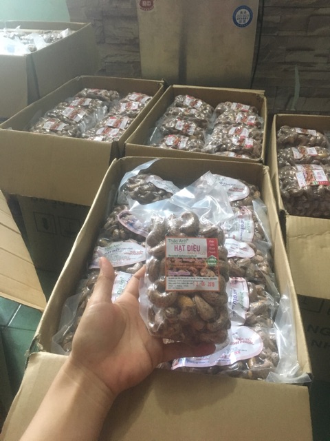 500gr hạt điều rang muối nguyên hạt cao cấp Thảo Anh | BigBuy360 - bigbuy360.vn