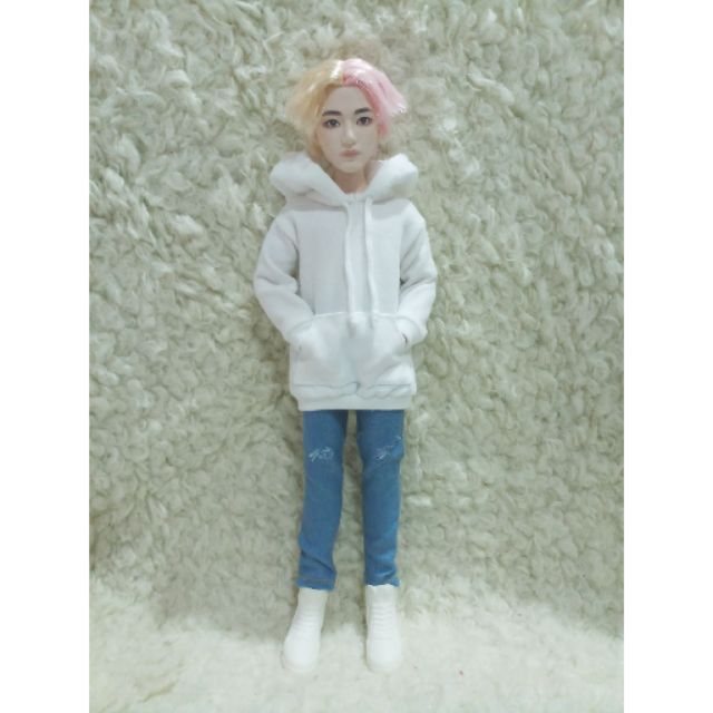 Set đồ (gồm áo+quần jean) size ken,mattel BTS