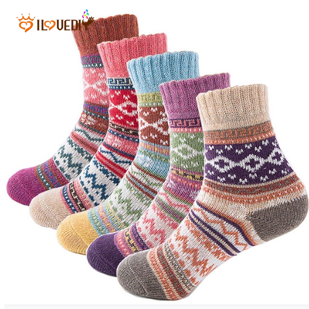 Vớ nữ chất liệu len dày mềm kiểu dáng thời trang