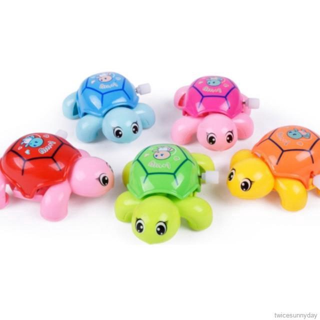 Đồ chơi lên dây cót hình chú rùa xinh xắn dành cho bé