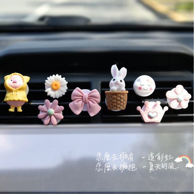 Sáp Thơm Oto Cài Cửa Gió Hình Chú Thỏ Cà Rốt Dễ Thương