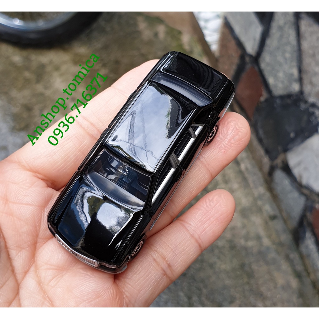 Mô hình siêu xe Toyota Century  tomica Nhật bản