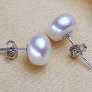 Sale com bo 2 đôi bông tai đẹp