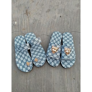 DÉP CẶP NĂM NỮ ĐỦ SIZE LOGO CHÚ HỔ VÀ CHÚ ONG