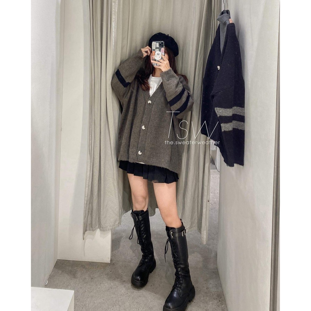 Áo cardigan len lông thỏ tay sọc oversize | BigBuy360 - bigbuy360.vn