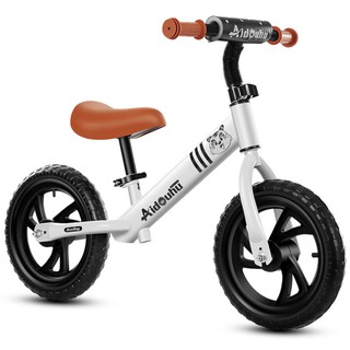 Xe thăng bằng, xe đạp chòi chân cho bé từ 1 đến 3,5 tuổi.