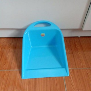 Xẻng hót rác nhựa