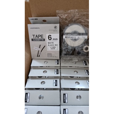 Băng mực in nhãn cỡ 6mm,9mm,12mm,18mm dài 8m dùng cho máy TEPRA PRO KING JIM SR-R170V / SR530 / SR970 / SR5900P /SR7900P