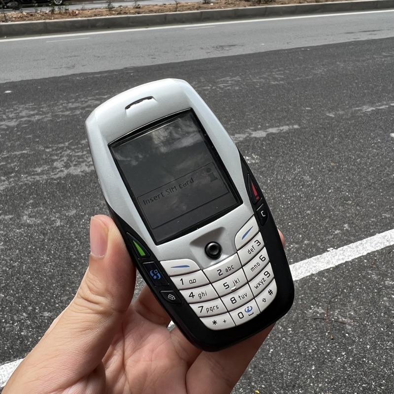 NGUYÊN ZIN, chính hãng điện thoại cổ Nokia 6600