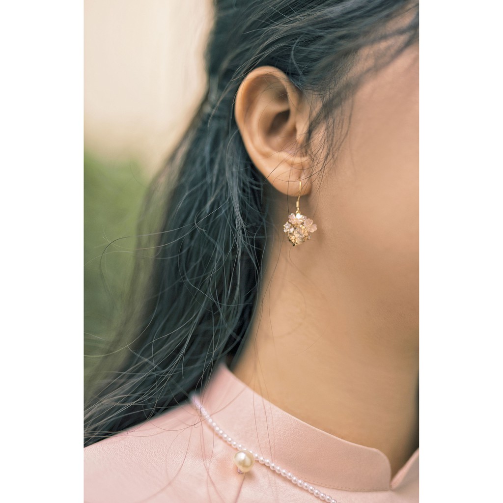 Sumire Store Áo dài Truyền thống Tú Trinh