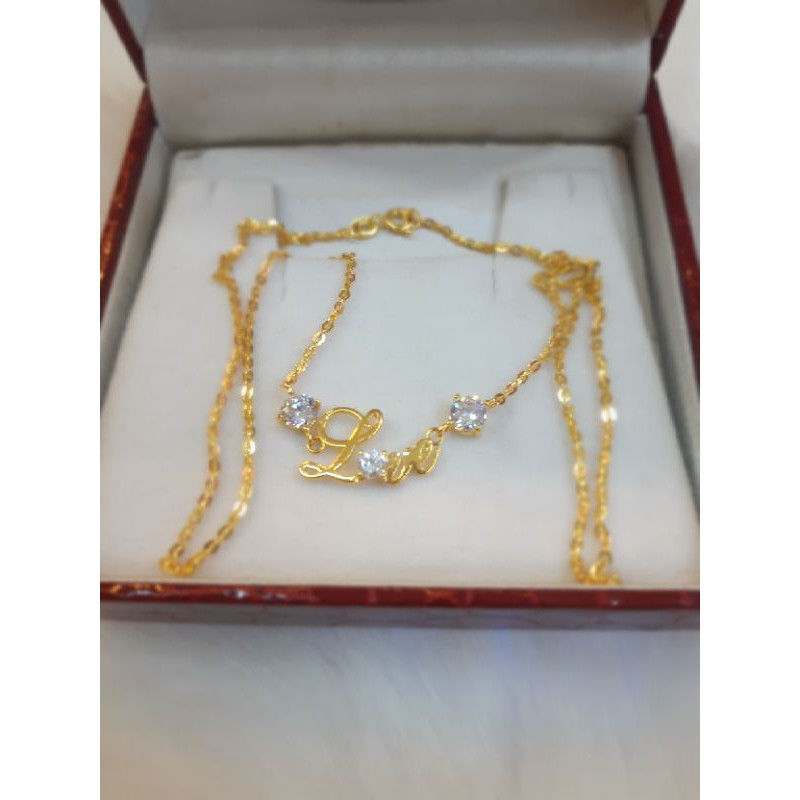 Dây chuyền mặt chữ love