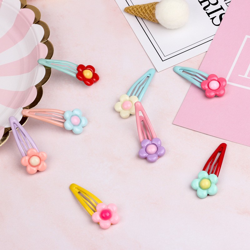 Kẹp tóc màu kẹo ngọt phong cách xinh xắn