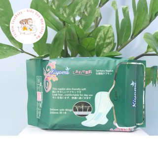 Băng vệ sinh Kiyomi ban ngày