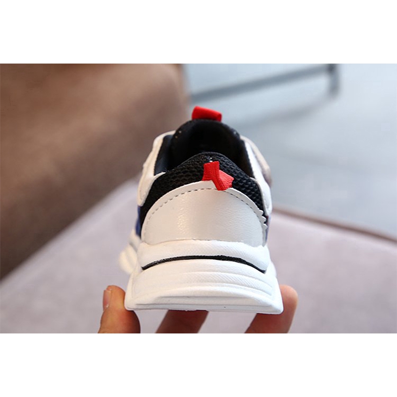 Giày Thể Thao Đế Mềm Chống Trượt Cho Bé 3-6 Tuổi