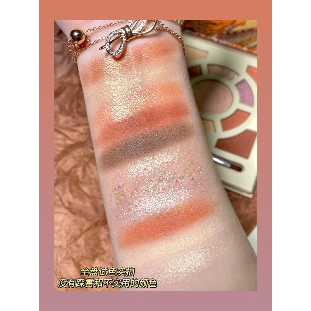 Phấn mắt kim tuyến Fuloving La plume 11 ô nội địa trung cực đẹp