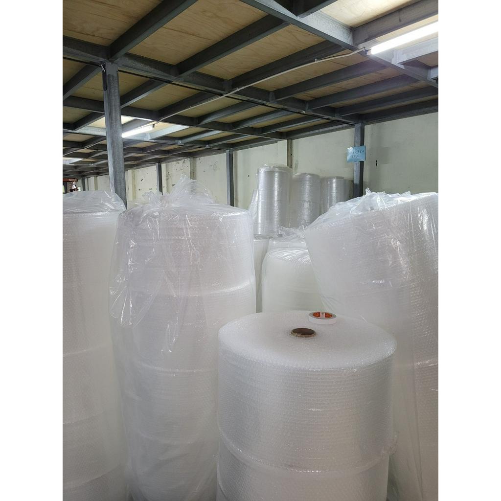 Combo đóng gói tiện lợi: Băng keo trong 1,7kg + cuộn xốp bóng khí 20cm*100m