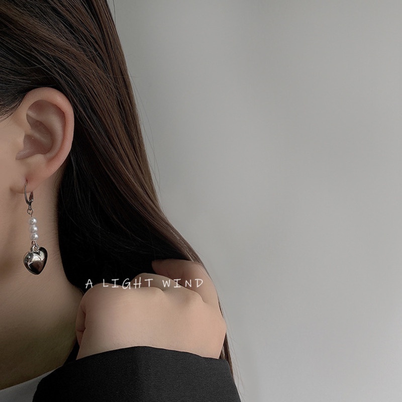 Khuyên Tai Hình Trái Tim Đính Ngọc Trai Phong Cách Harajuku 19A1279