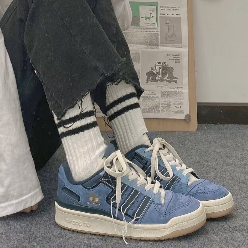 Giày thể thao cổ thấp màu trắng phong cách mùa hè thời trang cho nam và nữ