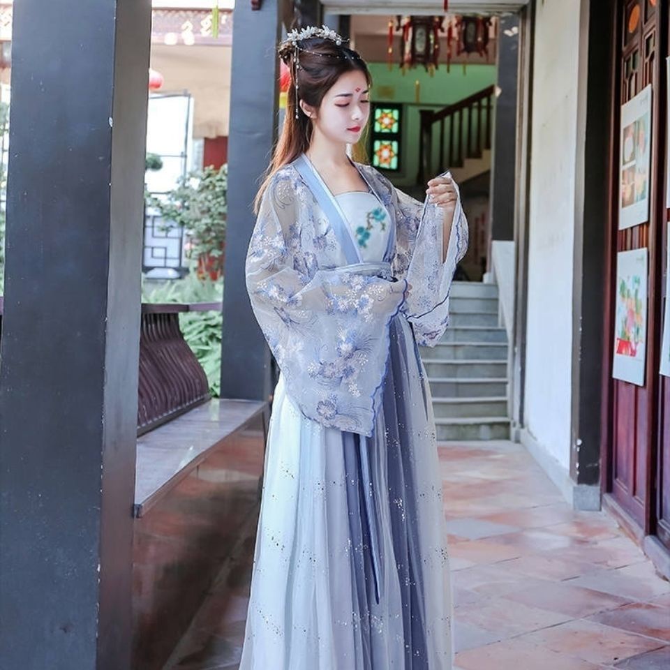 Bộ đồ hán phục hóa trang lưng cao phong cách Trung Hoa cổ điển