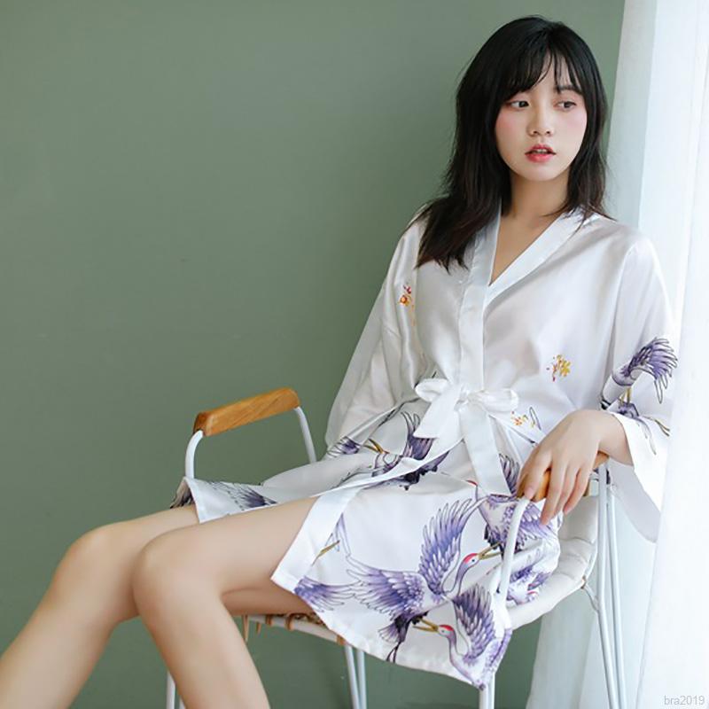 Áo Choàng Ngủ Vải Lụa In Họa Tiết Chim Hạc Gợi Cảm Cho Nữ | BigBuy360 - bigbuy360.vn
