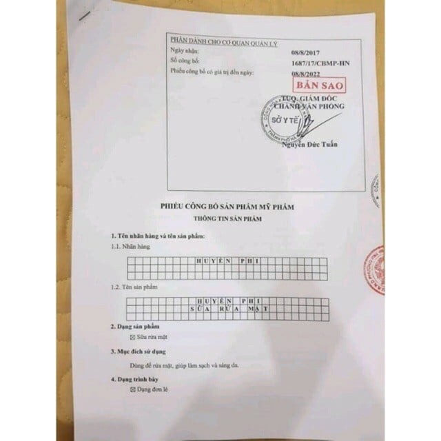 Sữa rửa mặt Huyền Phi chính hãng