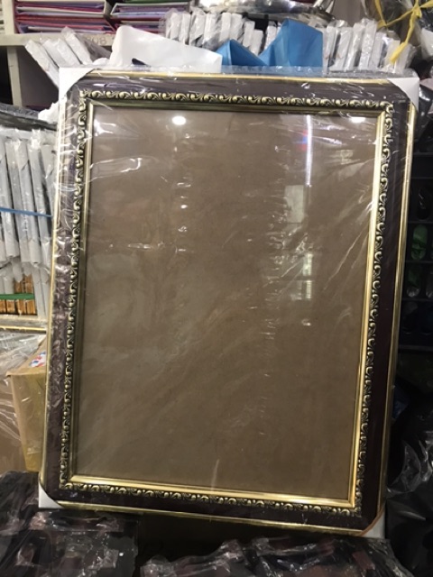 Khung hình,khung tranh 30x40 có kiếng