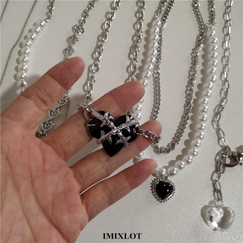 Vòng cổ Mặt Trái Tim Đính Ngọc Trai Thời Trang Cho Nữ