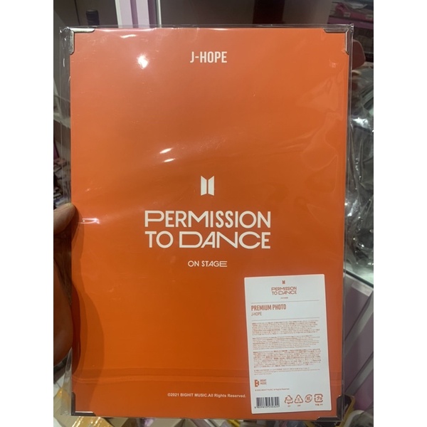 Premium Photo BTS permission to dance - Khung ảnh hàng unoff