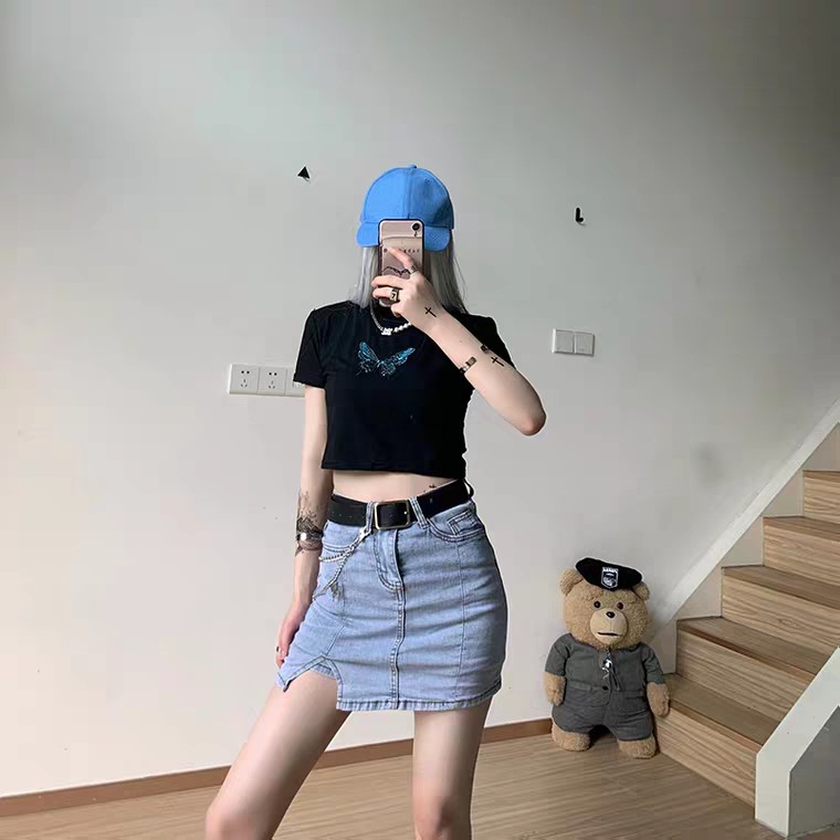ÁO KIỂU NỮ - ÁO THUN CROPTOP THÊU HÌNH CÁNH BƯỚM XINH TRẮNG ĐEN