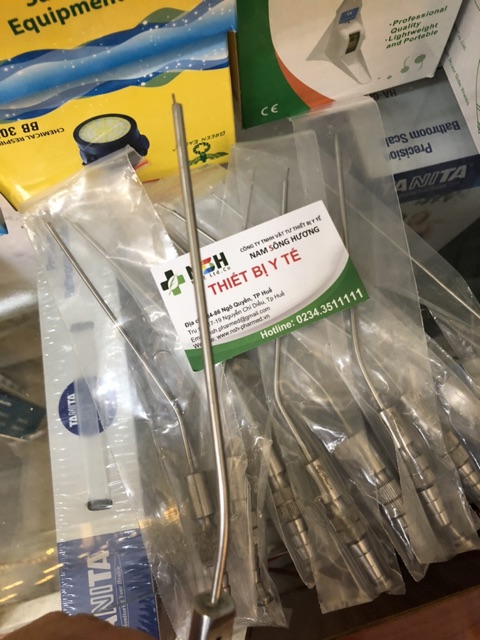 Ống hút dịch,tai mũi họng inox ,hút dịch xoang mũi - ống hút phẫu thuật kim loại thanh quản tai mũi họng số 8