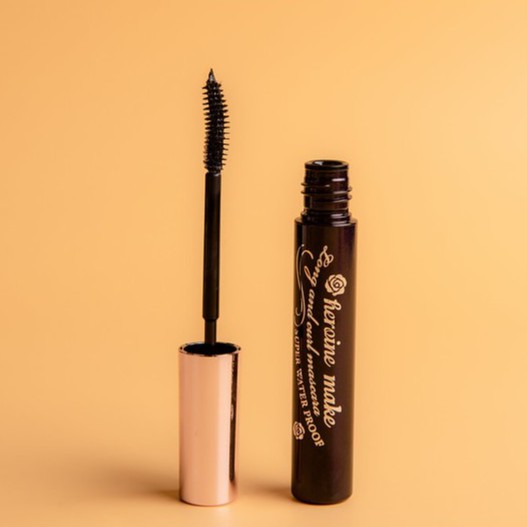 Chuốt mi Mascara Kiss me Heroine Nhật Bản 6g