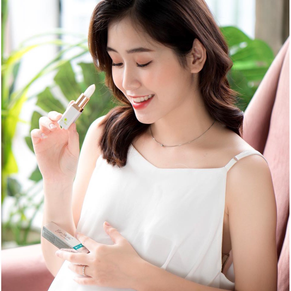 Son Dưỡng Môi Smom Hương Vani - Dưỡng Ẩm Kiêm Tẩy Tế Bào Chết Cho Môi