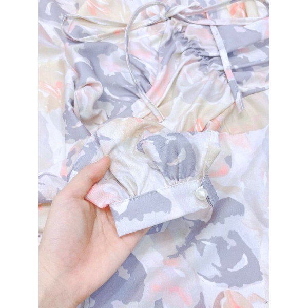 VÁY HOA DÀI TAY CỔ CHỮ V | BigBuy360 - bigbuy360.vn