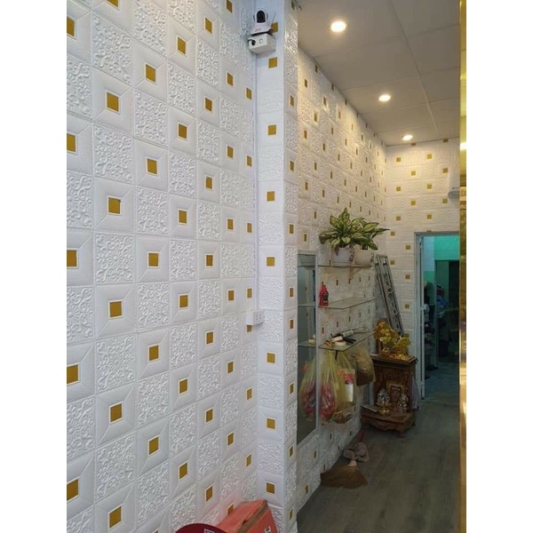 Xốp Dán Tường Hoa Văn Khổ Lớn 70x70cm Sẵn Keo