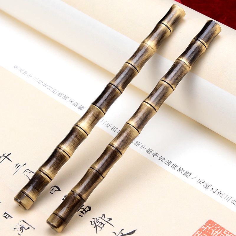 Bút Mực Gel Vỏ Đồng Thau Kiểu Dáng Vintage