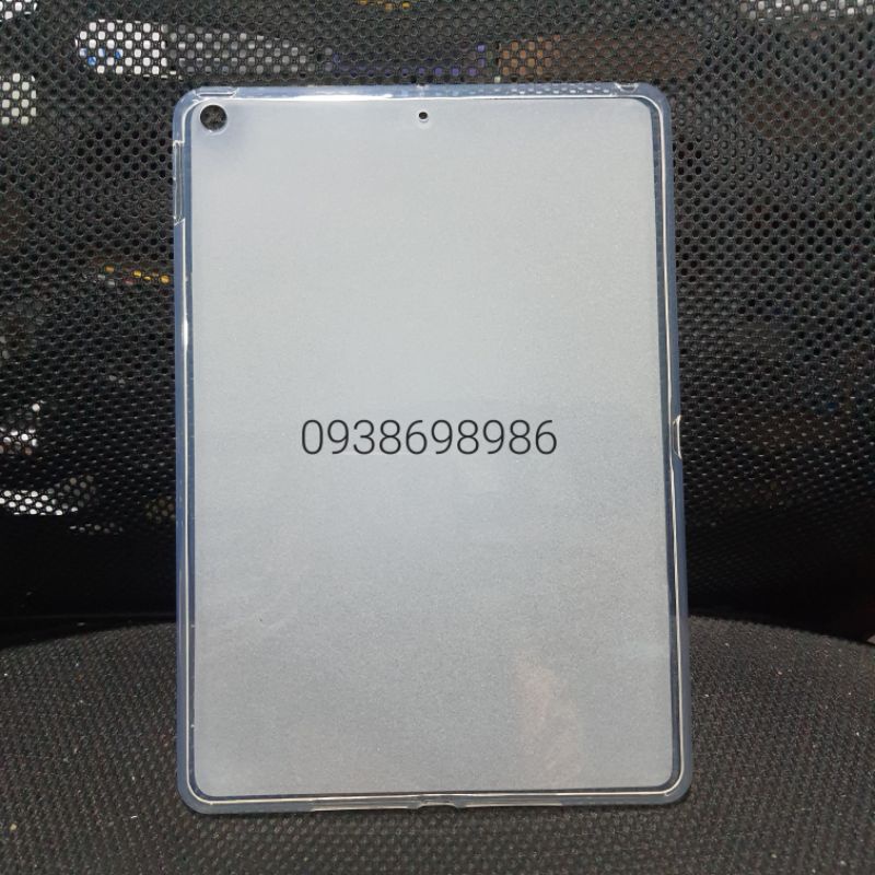 Ốp silicon dẻo lưng nhám viền trong cho ipad gen 7 , gen 8 , gen 9 10.2 inch gọn nhẹ