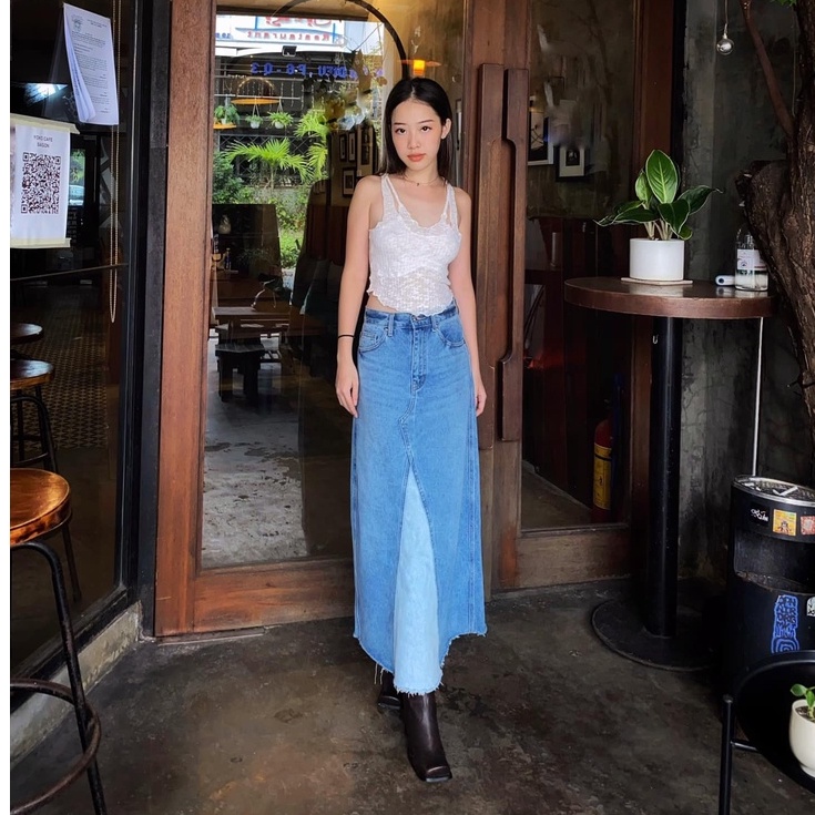 TheBlueTshirt - Váy Jeans Suông Nữ Màu Xanh Nhạt -1970s Denim Midi Skirt - Flower Child Wash