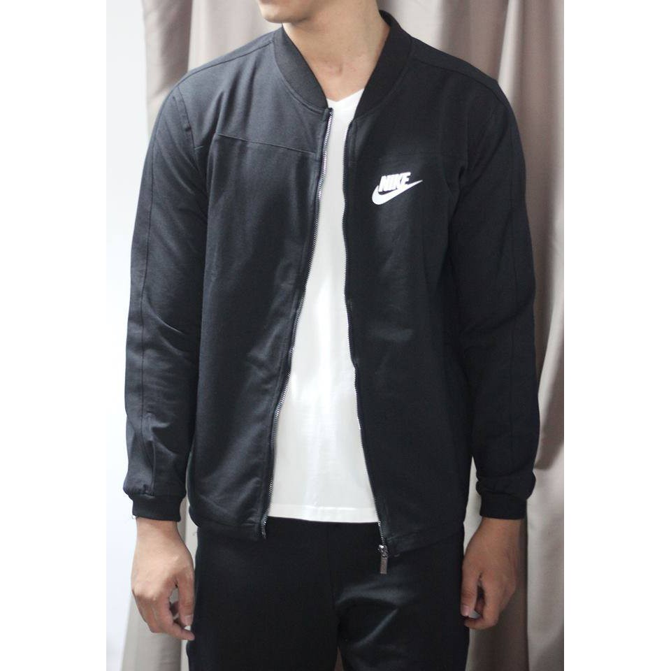 Áo khoác nỉ thể thao nam màu đen