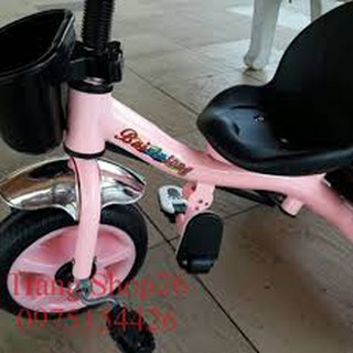 Xe đạp 3 bánh có bình nước cho bé