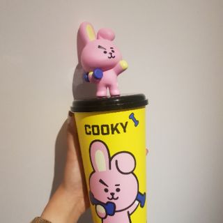Ly nước BT21 CGV