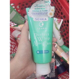 Sữa rửa mặt Senka Perfect Whip 120g